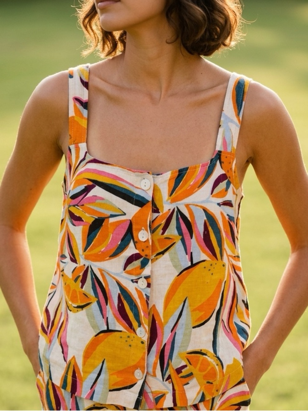 C&C California Top L Colorful 100% Linen Sleeveless Button Tropical Beach Boho